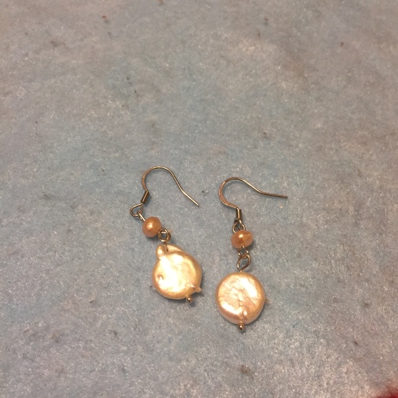 Freshwater pearl earrings - Picture 7 of 7